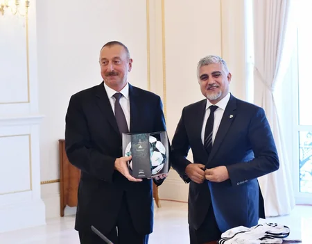 Prezident İlham Əliyev “Qarabağ” klubunun heyətini qəbul edib - ƏLAVƏ OLUNUB