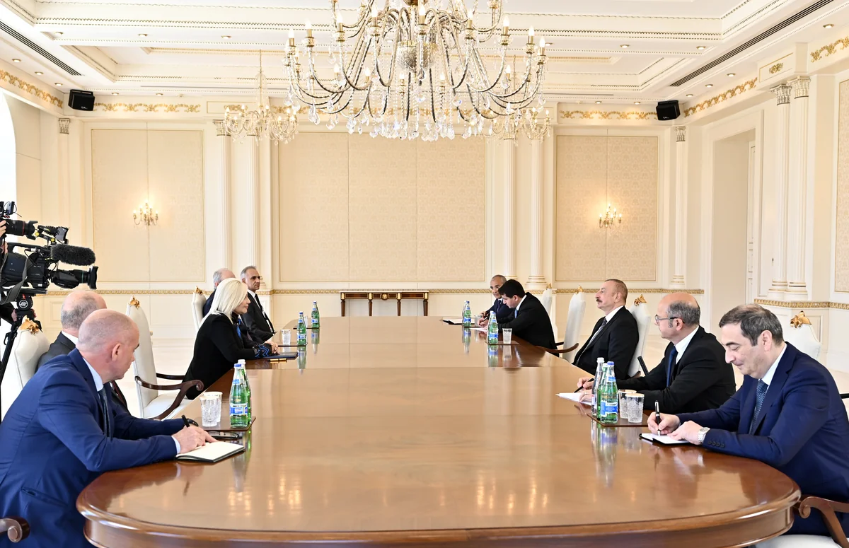 President Ilham Aliyev receives Deputy Prime Minister of Serbia