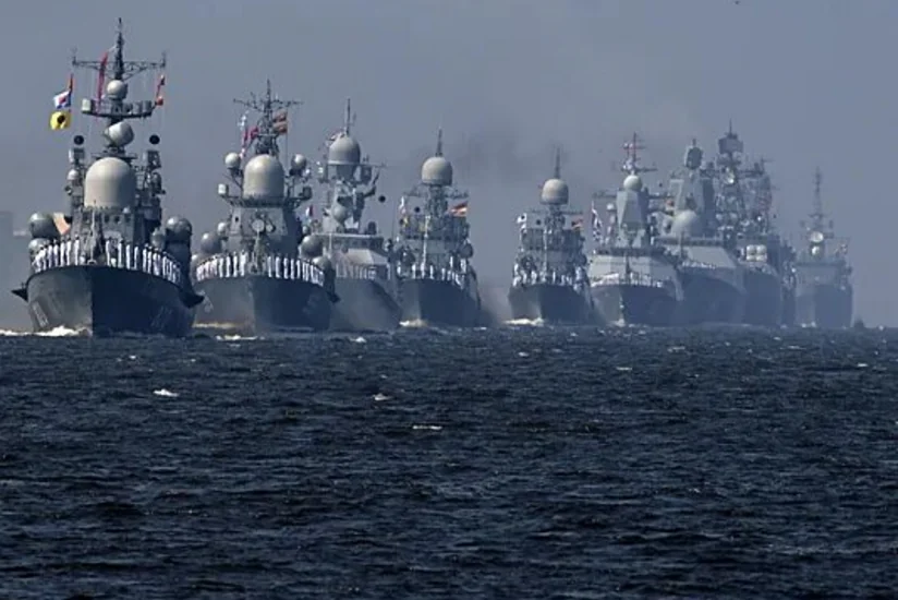 Минобороны Японии сообщило о проходе 11 кораблей РФ и КНР между островами Окинава и Мияко