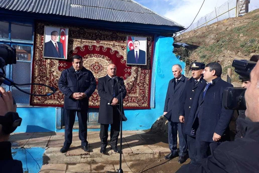 Lerikin Veri kəndinə ilk dəfə təbii qaz verilib