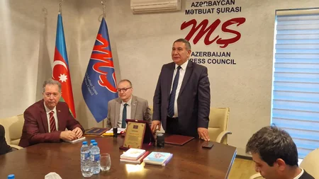 Mətbuat Şurası ilə Kərkük Kültür Dərnəyi arasında Əməkdaşlıq Memorandumu imzalanıb