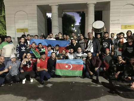 Silahın paytaxtında futbol tamaşası - Rəqibi tərksilah edən Neftçi  - REPORTAJ - VİDEO