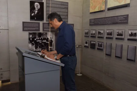 Beynəlxalq Simpoziumun iştirakçıları Quba Soyqırımı Memorial Kompleksini ziyarət ediblər