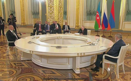 Moskvada Azərbaycan, Rusiya və Ermənistan liderlərinin üçtərəfli Zirvə görüşü olub - YENİLƏNİB - 2