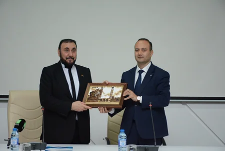 Leader of Turkish Jafarites: There is need for educated personnel in theology