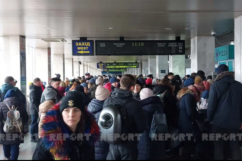 Kiyevdən 1200 azərbaycanlı Moldova istiqamətində yola salınıb - FOTOREPORTAJ