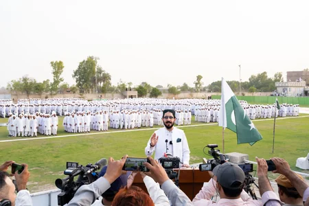 Pakistanın nüfuzlu institutu həmrəylik və dəstəyə görə Azərbaycana minnətdarlıq fləş-mobu təşkil edib