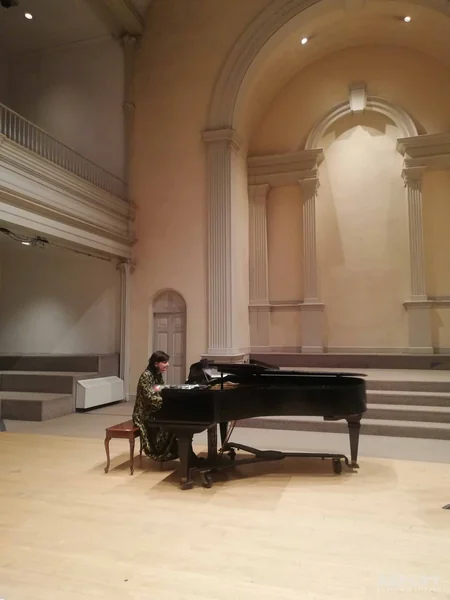 Azərbaycanlı pianoçu Nyu-Yorkda konsert verdi - VİDEO