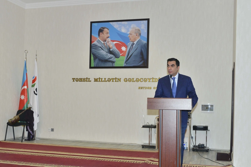 ​Bakı Ali Neft Məktəbində 20 Yanvar faciəsinin 25-ci ildönümü anılıb