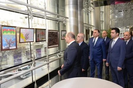Состоялся показ спектакля Арзу и Мурад, посвященного Ходжалинской трагедии