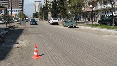 Xətai rayonunun bir neçə küçəsinin təmirinə başlanılıb
