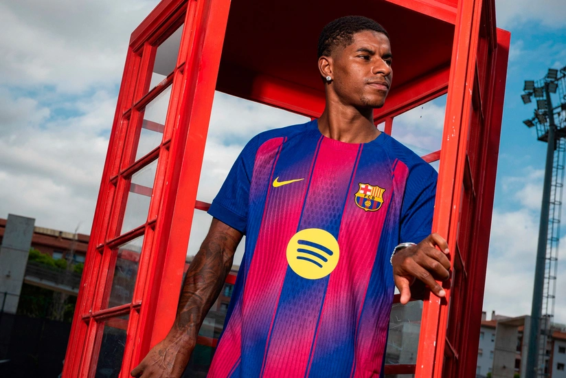 Barselona Markus Reşfordu heyətinə qatdığını elan edib