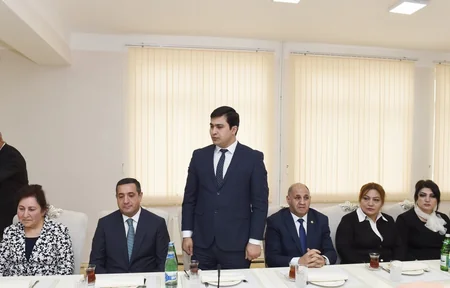 Prezident Abşeronda məcburi köçkün ailələri üçün salınmış yaşayış kompleksinin istifadəyə verilməsi mərasimində iştirak edib - YENİLƏNİB