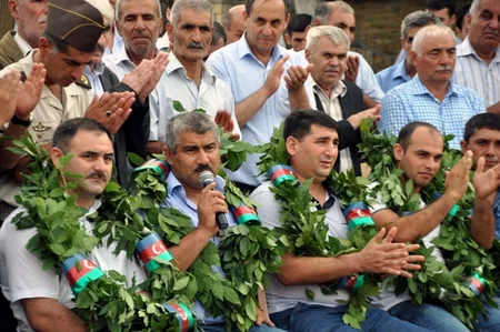 Lerikdə aprel döyüşlərində iştirak edənlərin bir qrupu ilə görüş keçirilib