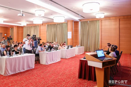 Məktəbdaxili qiymətləndirmə mövzusunda seminar keçirilir