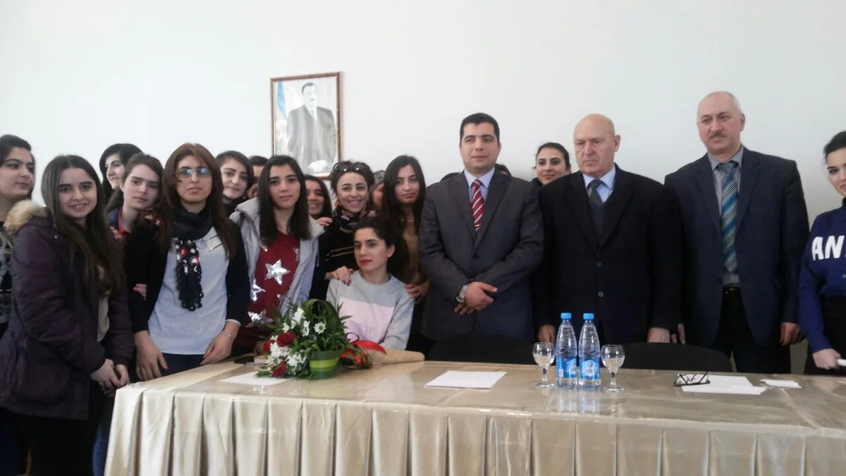 Misir Mədəniyyət Mərkəzinin rəhbəri Bakı Qızlar Universitetində olub