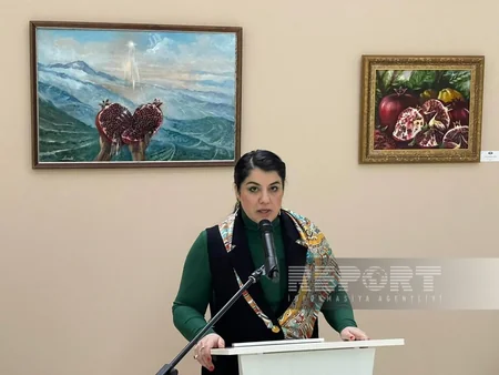 Azərbaycanlıların Həmrəyliyi Günü ərəfəsində Moskvada “Nar dastanı” sərgisi açılıb