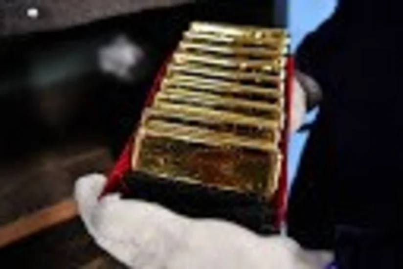 Reuters: за три года на мировые рынки попало не менее 1 тыс. контрафактных золотых слитков