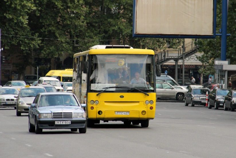 Georgia resumes work of public transport