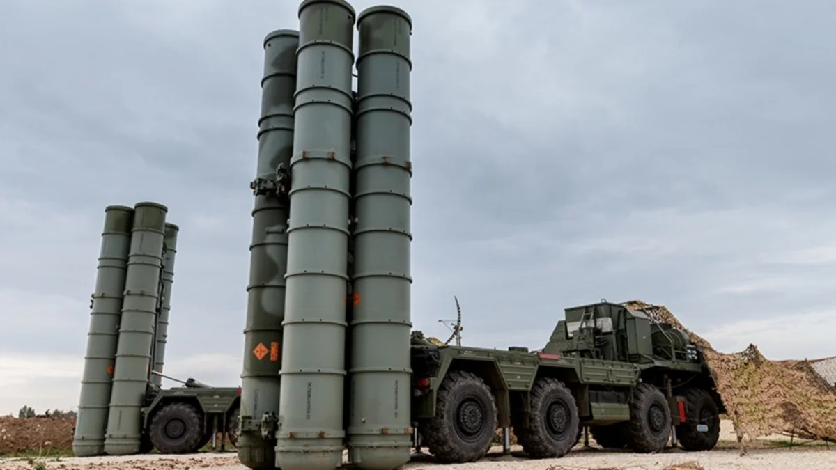 В России опровергли сообщения о запросе Ирана на покупку С-400 - ОБНОВЛЕНО