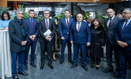 Bakıda Qırğızıstan Ticarət Evi açılıb