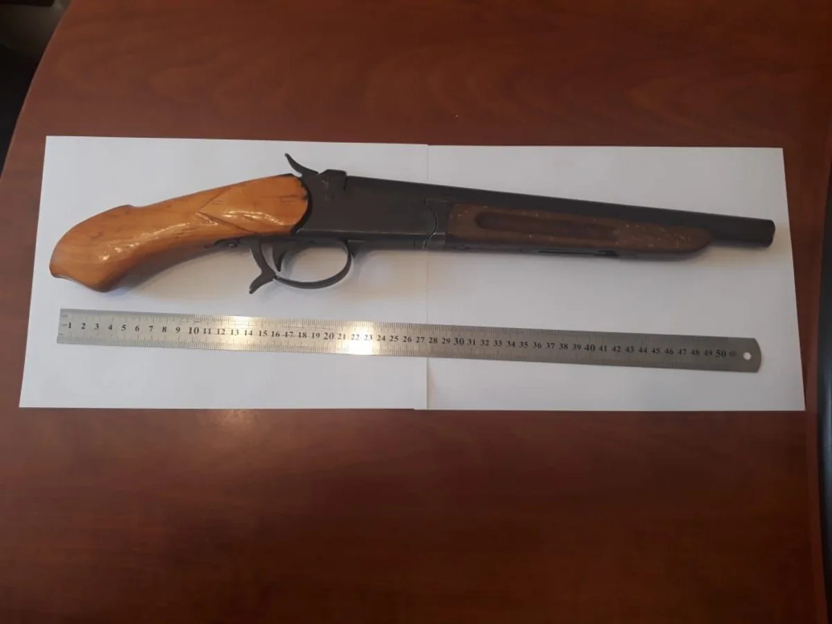 Biləsuvarda avtomobildən silah tapılıb