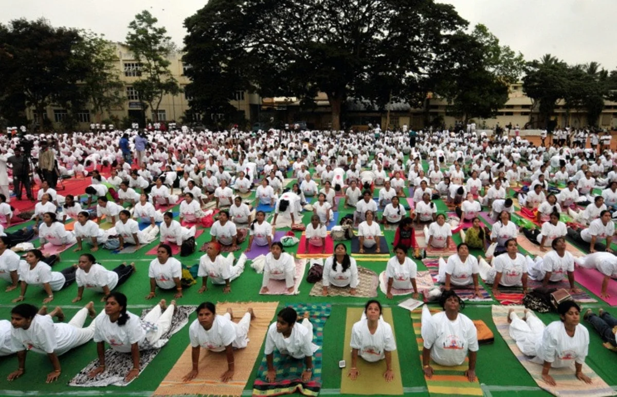 India establishes Ministry of Yoga