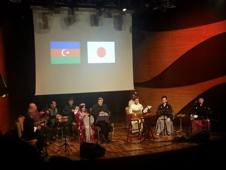 Yaponiyanın “VA-LİQA” musiqi qrupu Bakıda konsert proqramı ilə çıxış edib