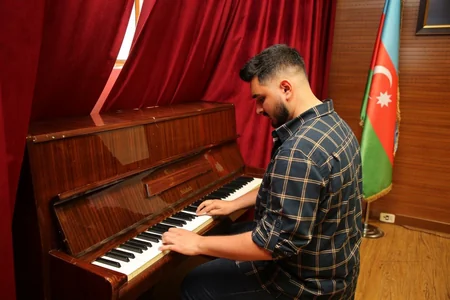 Heydər Əliyevin 100 illik yubileyi ilə bağlı gənclərlə görüş keçirilib