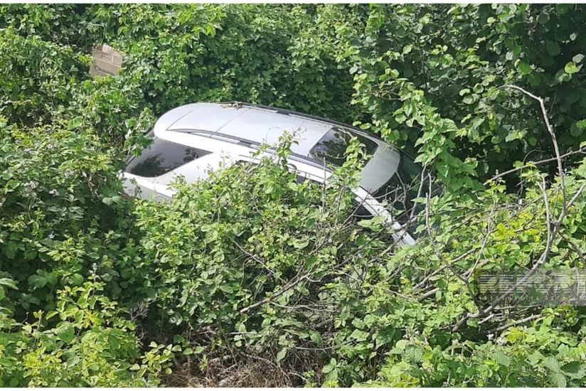 В Огузском районе перевернулся автомобиль, есть пострадавшие