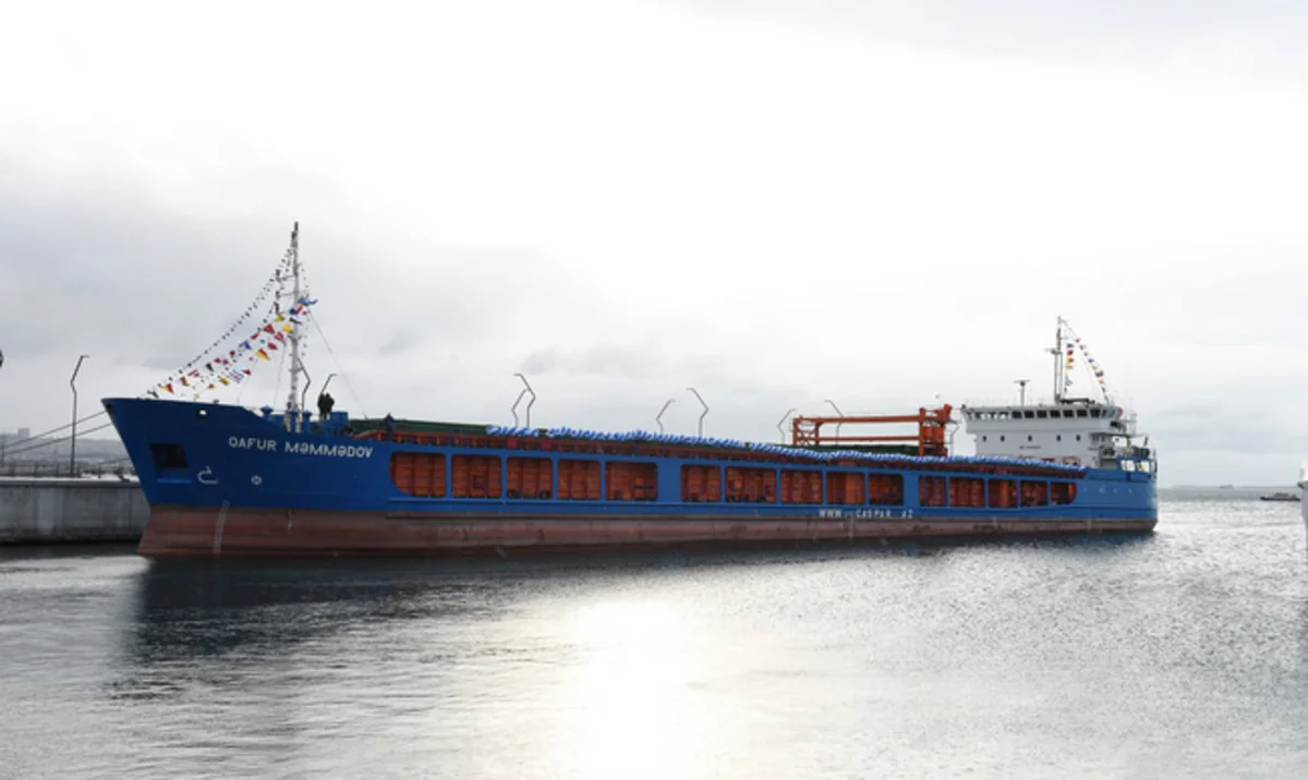 Azerbaijan starts comissioning of another cargo ship in foreign waters