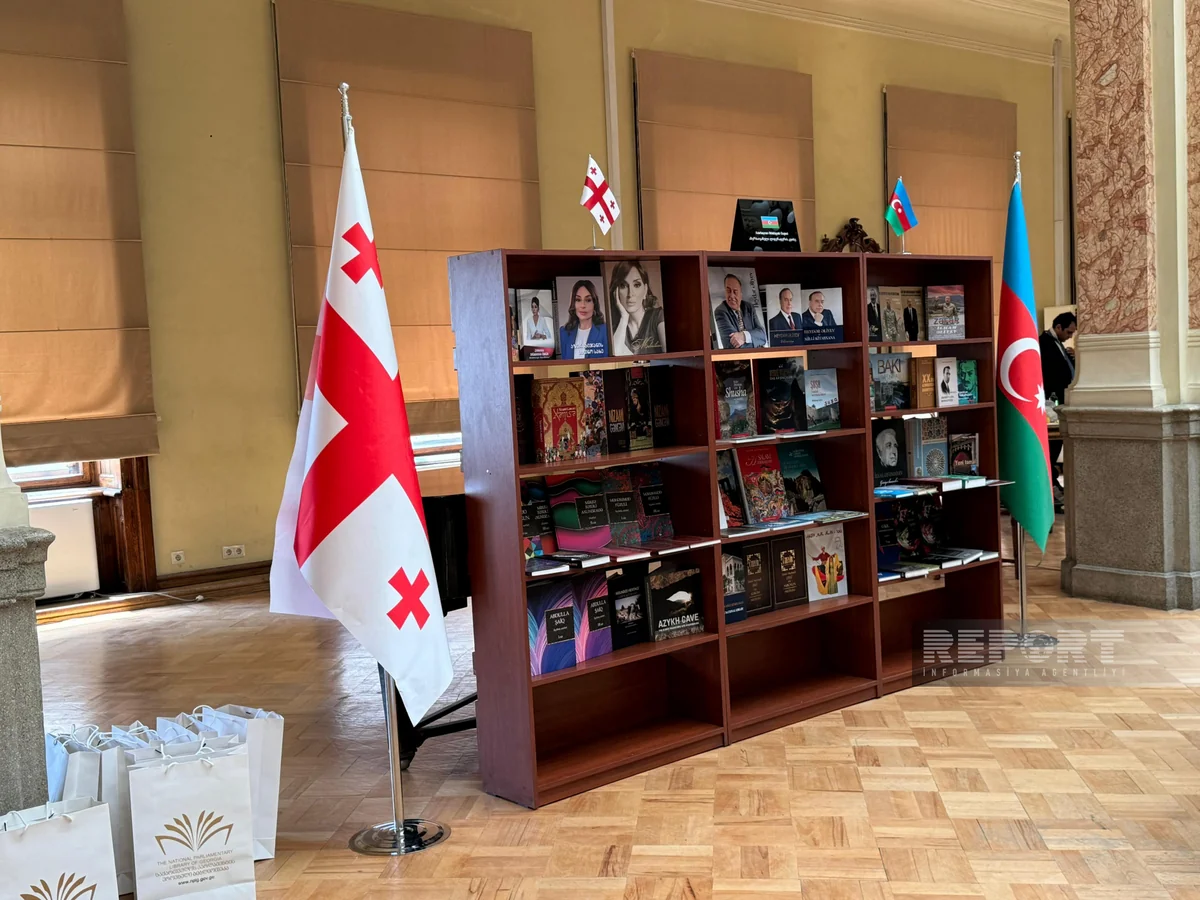 Tbilisidə Azərbaycan ədəbiyyatı guşəsinin açılışı olub