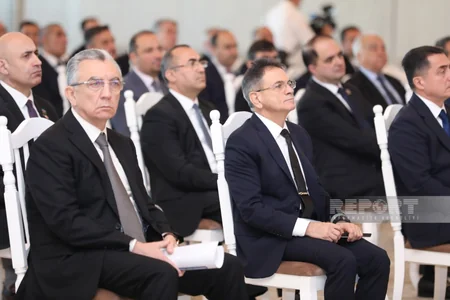 YAP-da Zəfər Gününə həsr olunmuş konfrans keçirilib