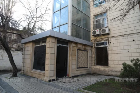 Можно ли установить лифт снаружи здания в старострое?