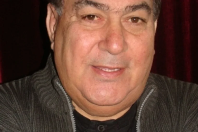 İşdən çıxarılan əməkdar artist: Ürək ağrısından əziyyət çəkirəm