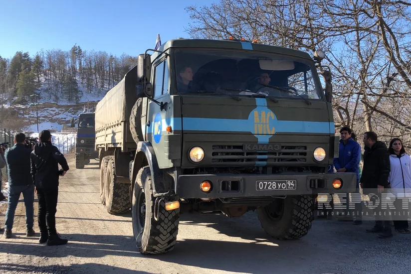 Сегодня по дороге Ханкенди-Лачын беспрепятственно проехали 54 автомобиля миротворцев