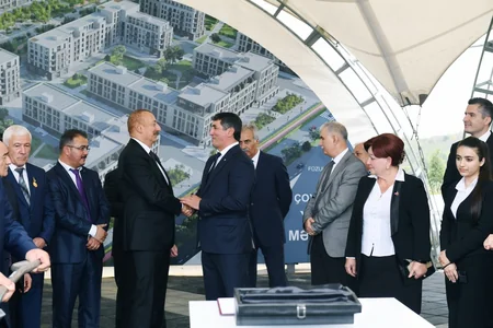 Prezident Füzuli rayon ictimaiyyətinin nümayəndələri ilə görüşüb - TAM MƏTN