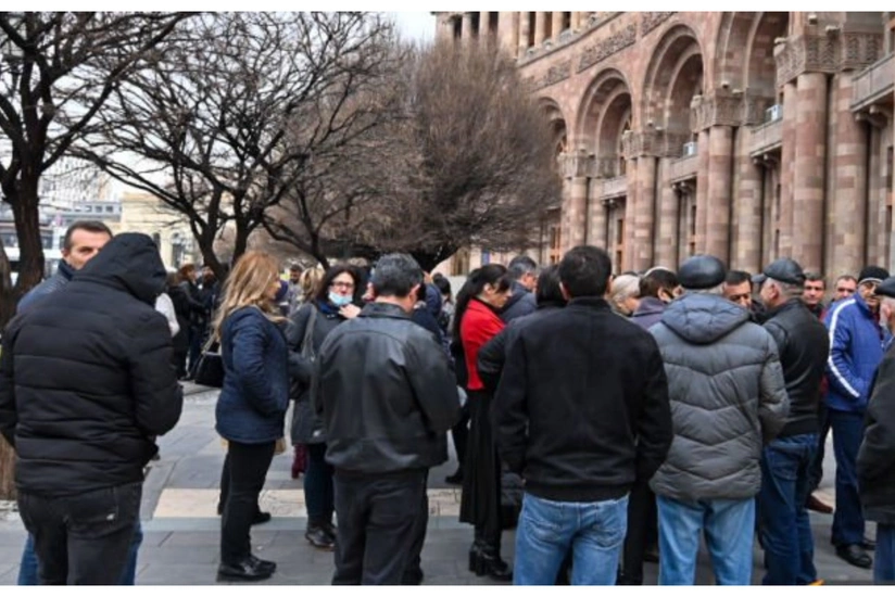 Parents of Armenian soldiers demand to withdraw their children from Karabakh