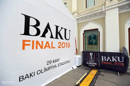 Эрнан Креспо: Хотел бы посмотреть финал Лиги Европы в Баку - ФОТО