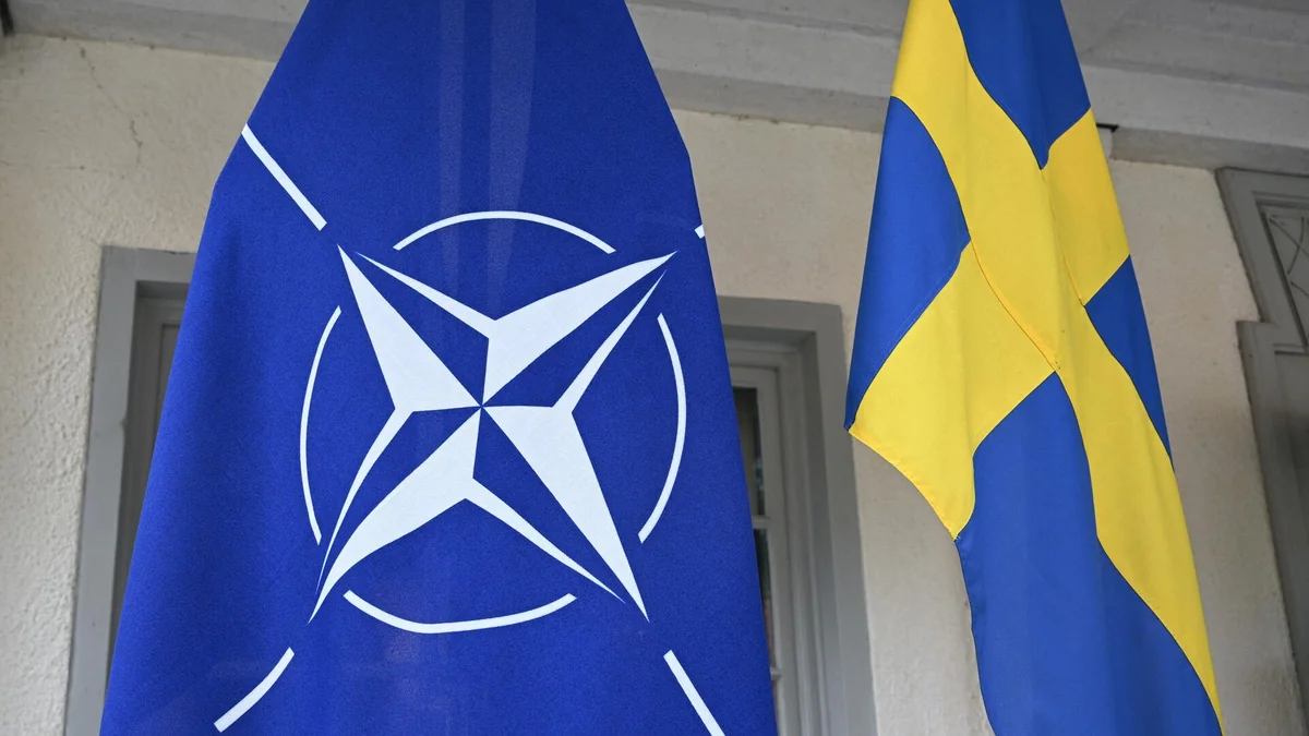 İsveç NATO-ya müraciətinin Türkiyə tərəfdən noyabrda ratifikasiya ediləcəyini gözləyir