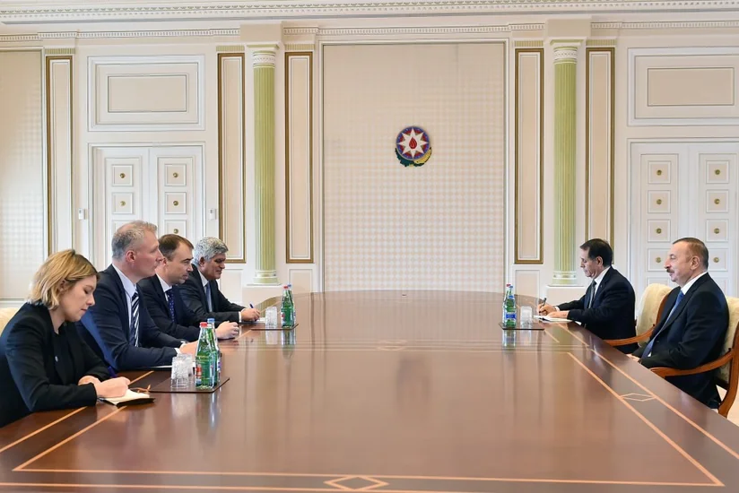 President Ilham Aliyev discusses with EU delegation the Karabakh conflict - UPDATED