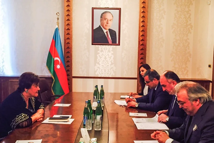 Elmar Məmmədyarov ÜST Avropa üzrə regional Ofisinin direktorunu qəbul edib
