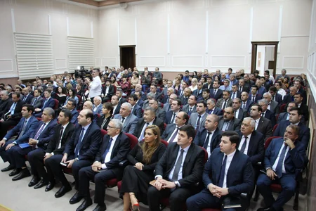 Qarlı havalarla əlaqədar xüsusi təyinatlı texnikalar hazır vəziyyətə gətirilib