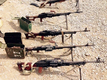 Erməni silahlı bölmələrinin döyüş meydanında atıb qaçdığı döyüş vasitələri ələ keçirilib - FOTO