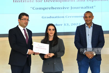 “Əl-Cəzirə”nin mütəxəssisi azərbaycanlı jurnalistlər üçün təlim keçib