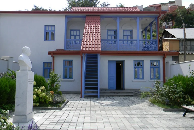 Nəriman Nərimanovun Tbilisidəki xatirə muzeyinə yeni sənədlər təqdim olunub