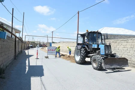 Zirə qəsəbəsində ilk dəfə su təchizatı infrastrukturunun yaradılmasına başlanılıb