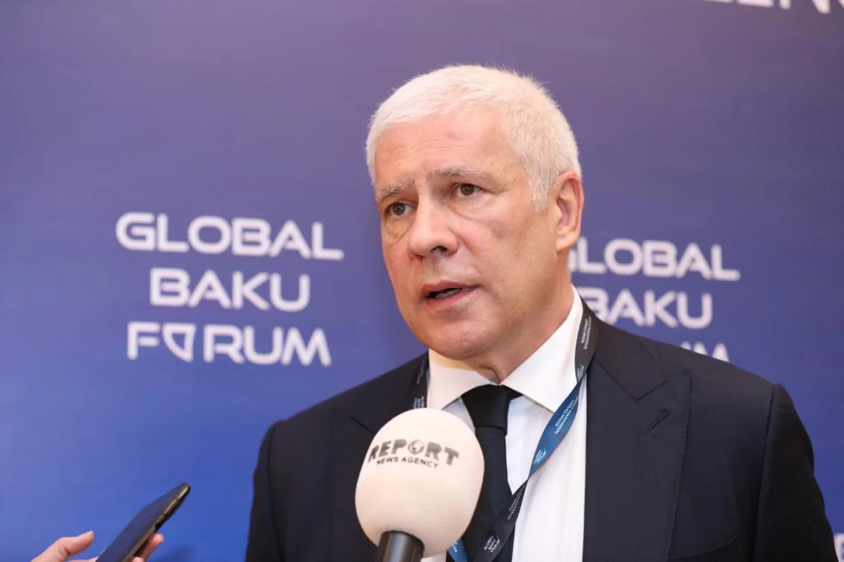 Boris Tadiç: “Serbiya münaqişədən sonrakı dövrdə tərəflər arasında barışığa töhfə verə bilər”