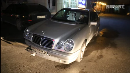 Bakıda motosikletlə avtomobil toqquşub, xəsarət alan var
