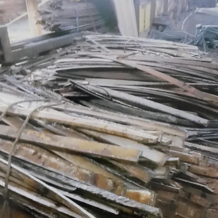 ​Bakıda kustar üsulla metal məhsullar istehsal edən müəssisə aşkarlanıb